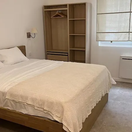 Vakantiehuis Maison Privee De 75M2 Avec Grand Parking, Roissy-Villepinte Mareil-en-France