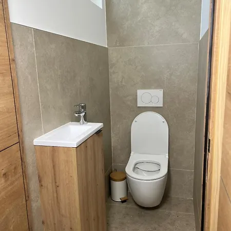 Maison Privee De 75M2 Avec Grand Parking, Roissy-Villepinte * Mareil-en-France
