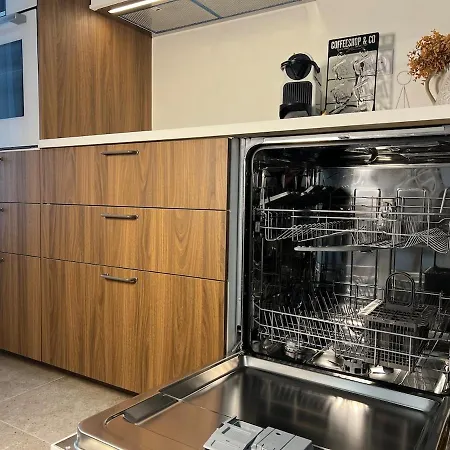 Maison Privee De 75M2 Avec Grand Parking, Roissy-Villepinte Vakantiehuis *